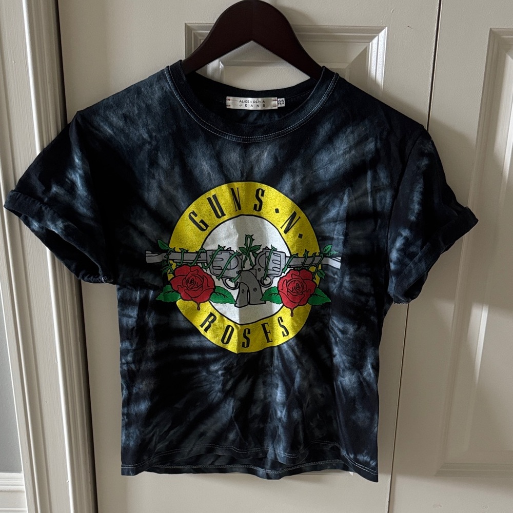 Alice+Olivia Tie-Dye GunsNRoses T-Shirt - Black